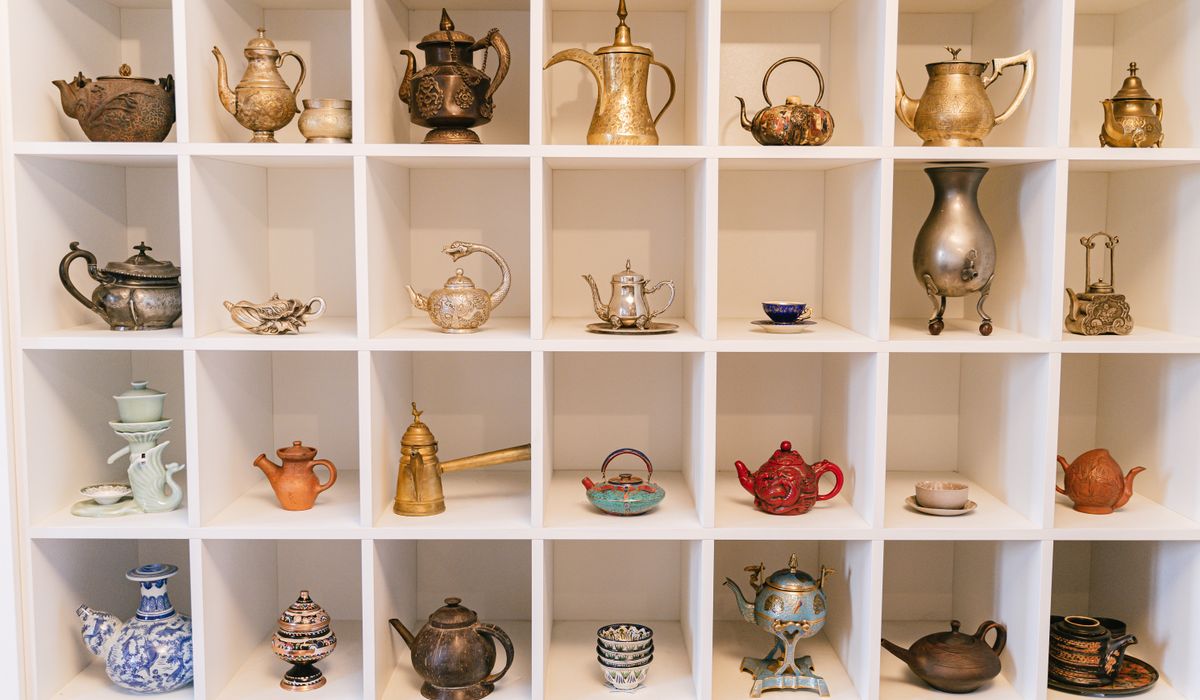 The Role of Etiquette in Formal Tea Service